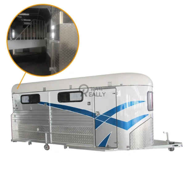 Surprise Price Multifunctional Horse Camper Trailer New Design Street Food Truck Rear Door - Image 2