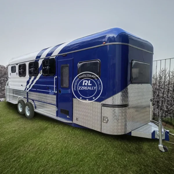 3 Horse Trailer Float with Roof Bed and Horse Yards Custom Deluxe Horse Carriage Trailer Added Caravan Door - Image 2